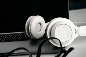 OEM vs ODM Wireless Headsets