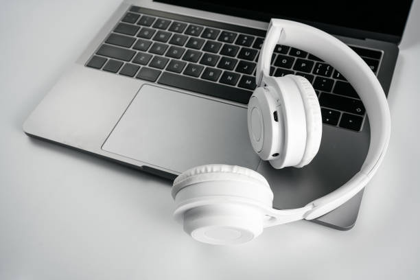 OEM vs ODM Wireless Headsets